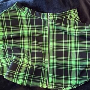 Hot Topic Green Plaid Skirt